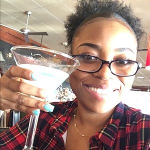 Meet your Posher, Fabienne